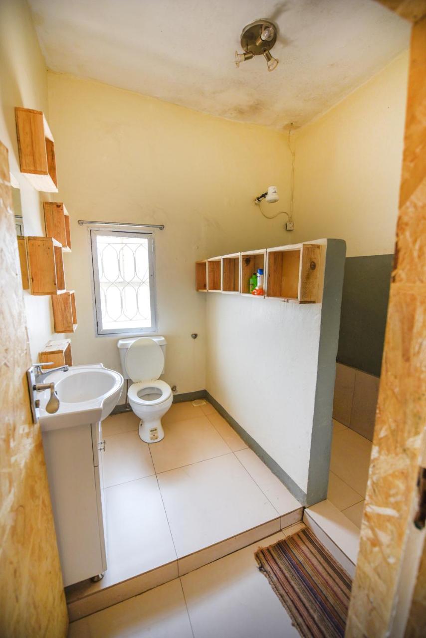 Nyumba 591 Hotell Kampala Eksteriør bilde